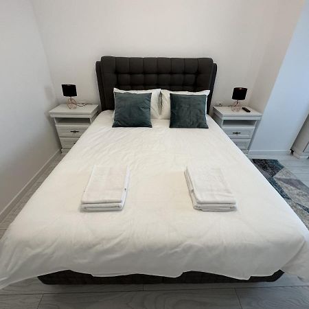 Apartament In Suceava, Zamca Apartment Exterior foto