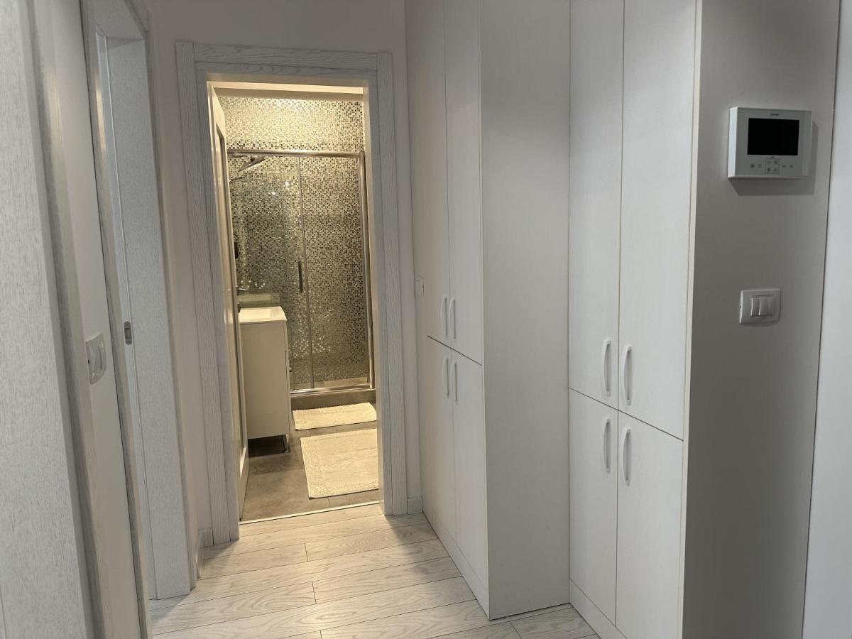 Apartament In Suceava, Zamca Apartment Exterior foto