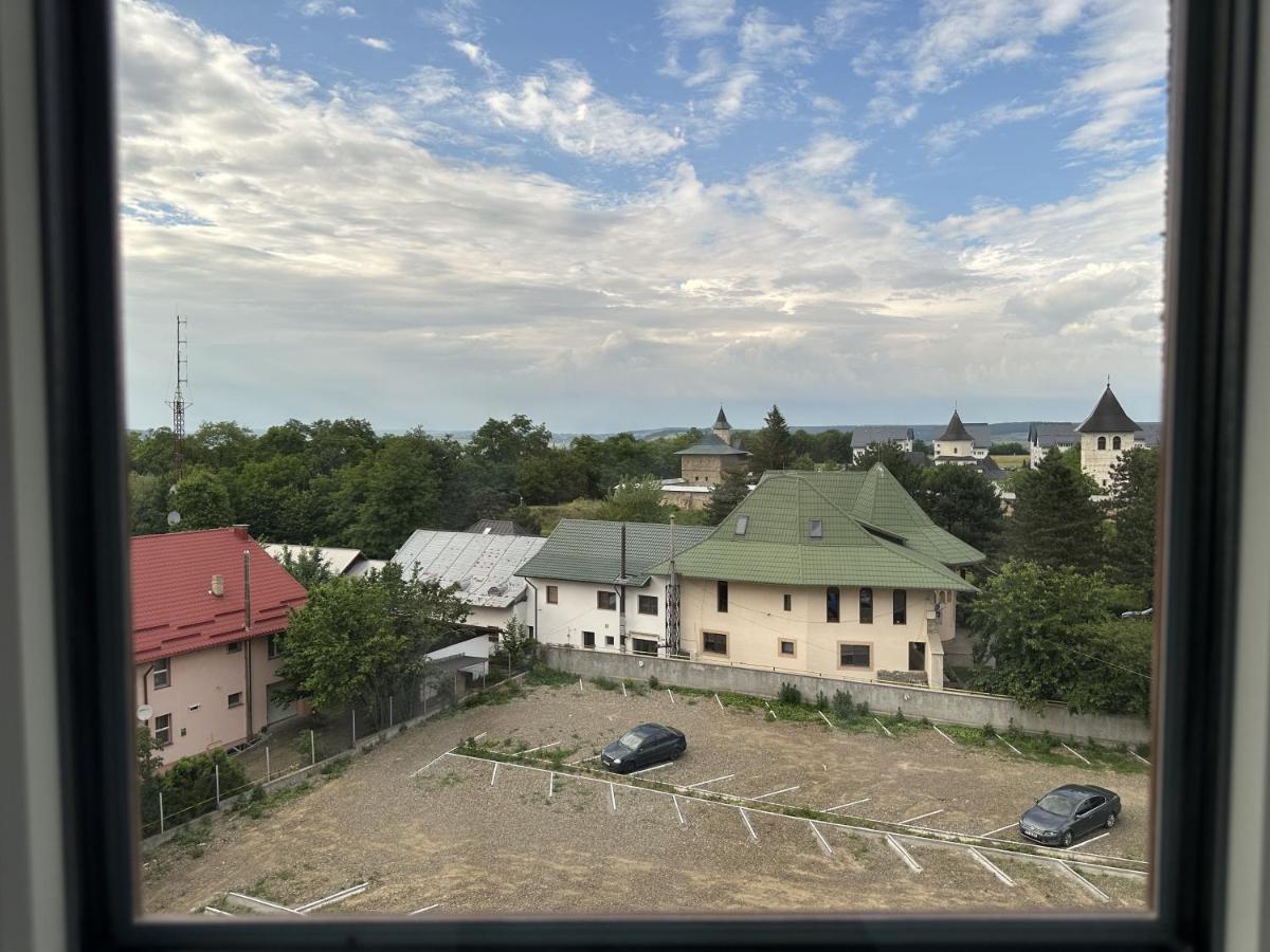 Apartament In Suceava, Zamca Apartment Exterior foto