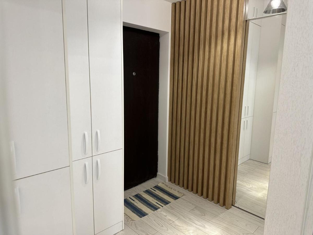 Apartament In Suceava, Zamca Apartment Exterior foto